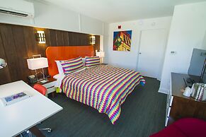 Mother Earth Motor Lodge