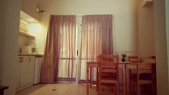 Kibbutz Tiratzvi - Country Lodging