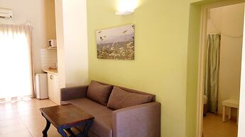 Kibbutz Tiratzvi - Country Lodging