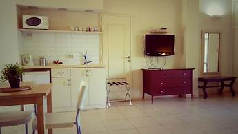 Kibbutz Tiratzvi - Country Lodging