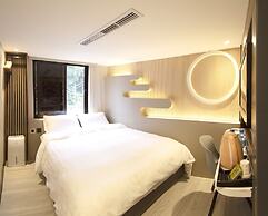 Alishan Shermuh Int' Tourist Hotel