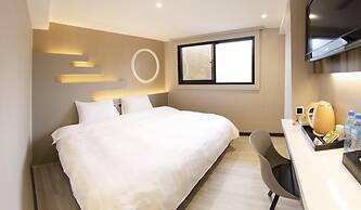 Alishan Shermuh Int' Tourist Hotel