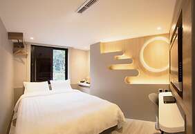 Alishan Shermuh Int' Tourist Hotel