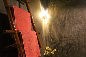 Under the coconut tree - Hostel