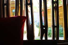 Under the coconut tree - Hostel