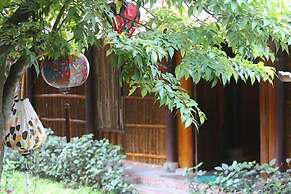 Under the coconut tree - Hostel