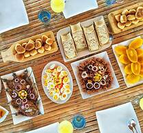 Birdland Beach Club