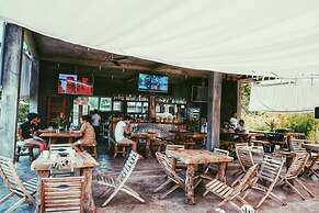 Birdland Beach Club