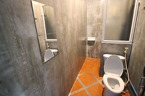 Baan Nampetch Hostel