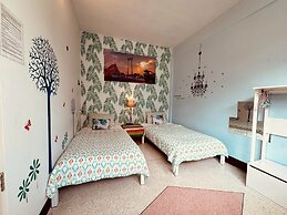 Baan Nampetch Hostel