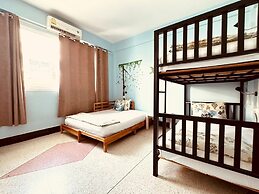 Baan Nampetch Hostel