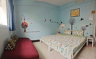 Baan Nampetch Hostel