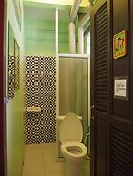 Baan Nampetch Hostel