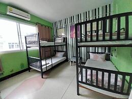 Baan Nampetch Hostel