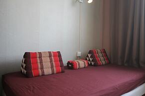 Baan Nampetch Hostel