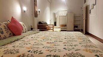 Baan Nampetch Hostel