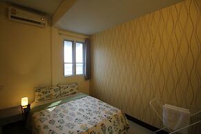 Baan Nampetch Hostel