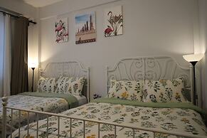 Baan Nampetch Hostel