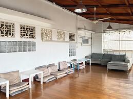 Baan Nampetch Hostel
