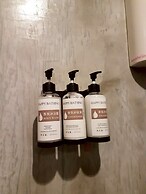 Baan Nampetch Hostel