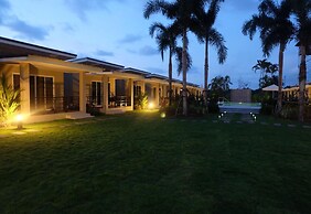 The Oasis Khaolak Resort