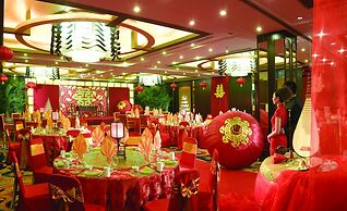 Luxemon Xinjiang Hongfu Hotel