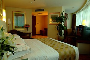 Luxemon Xinjiang Hongfu Hotel