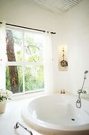 Baan Aom Kod Kun Kao