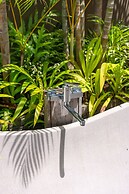 Villa Yoga by Villa Finder