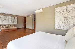 Villa Yoga by Villa Finder