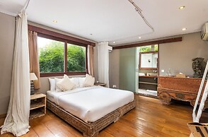 Villa Yoga by Villa Finder