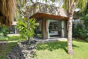 Villa Yoga by Villa Finder