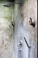 Villa Yoga by Villa Finder