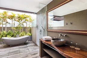 Villa Yoga by Villa Finder