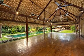 Villa Yoga by Villa Finder