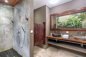 Villa Yoga by Villa Finder