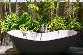 Villa Yoga by Villa Finder