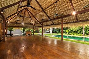 Villa Yoga by Villa Finder