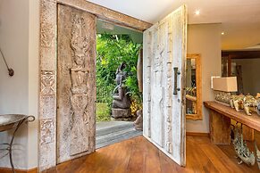 Villa Yoga by Villa Finder