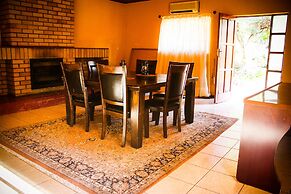 River-Ridge Guest House