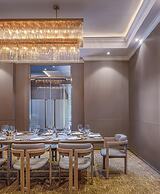 The Golden Crown Hotel