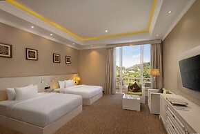 The Golden Crown Hotel