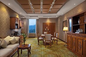 The Golden Crown Hotel