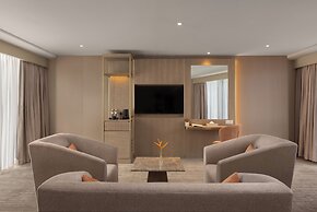 The Golden Crown Hotel