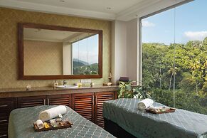 The Golden Crown Hotel