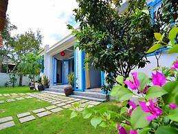 Local Beach Homestay