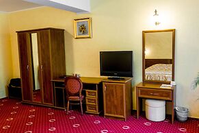 Hotel Golden House