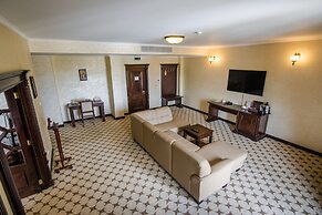 Hotel Golden House