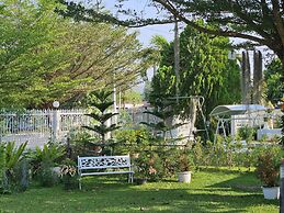 Charming Home Resort