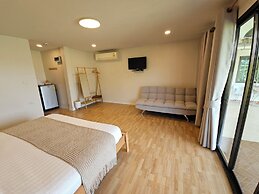 Charming Home Resort